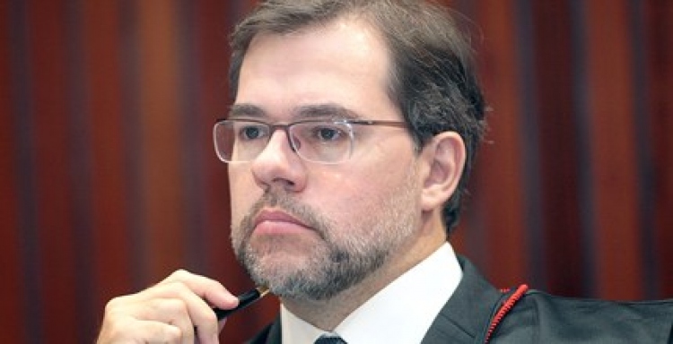 TSE: Reprovação de contas de campanha não impede candidaturas
